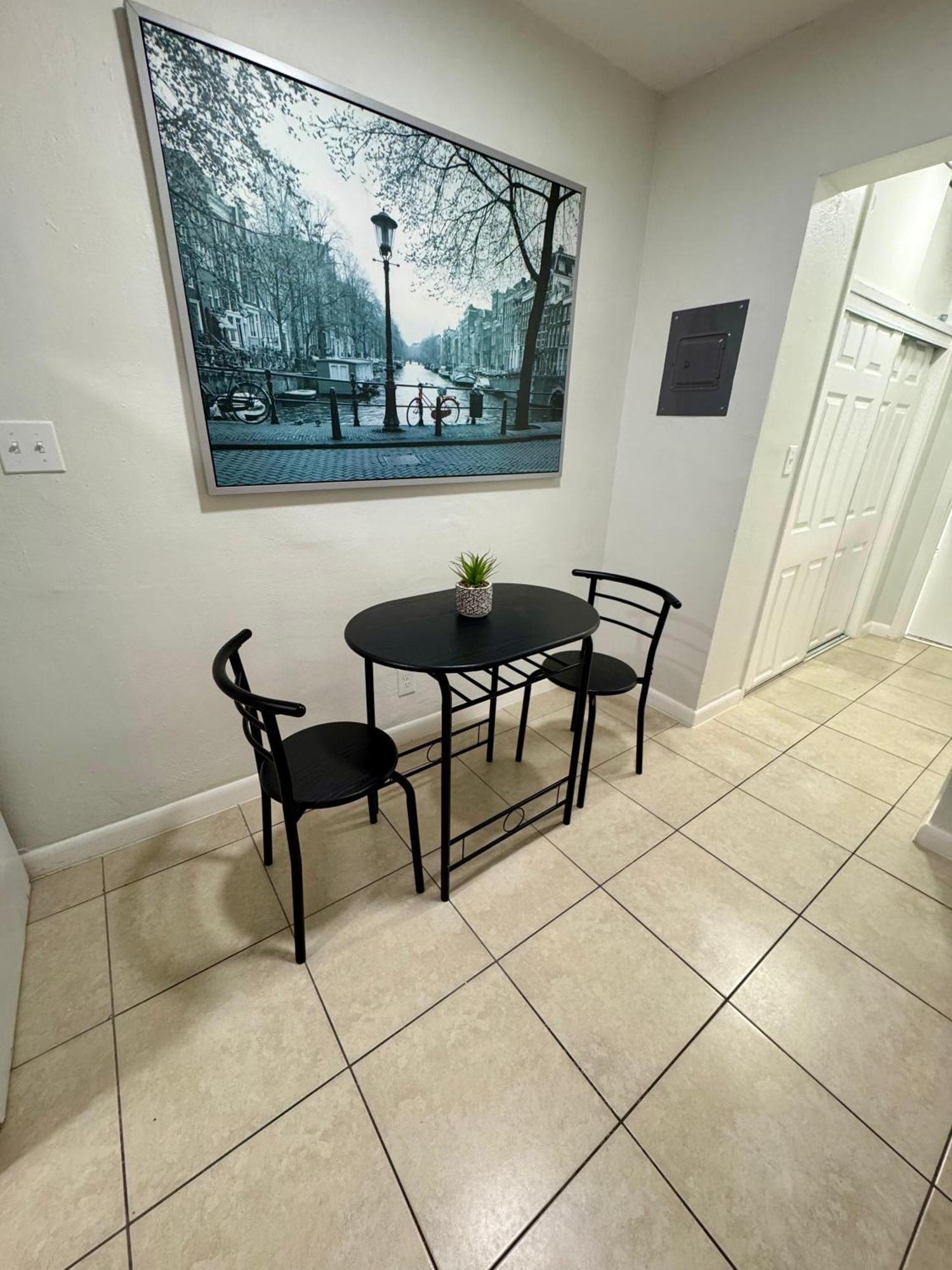Apartment In Hollywood Close To Beach & Shops 101 מראה חיצוני תמונה